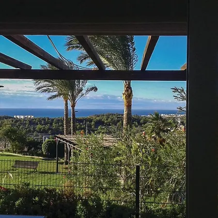 Holiday home Awesome In With House Sea View